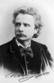 Edvard Grieg (1888) by Elliot and Fry - 02.jpg