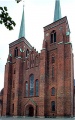 Roskilde domkirke west fassade.jpg